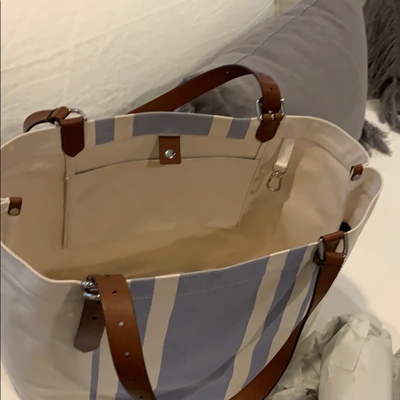 Cole Haan large tote - Picture 4 of 9